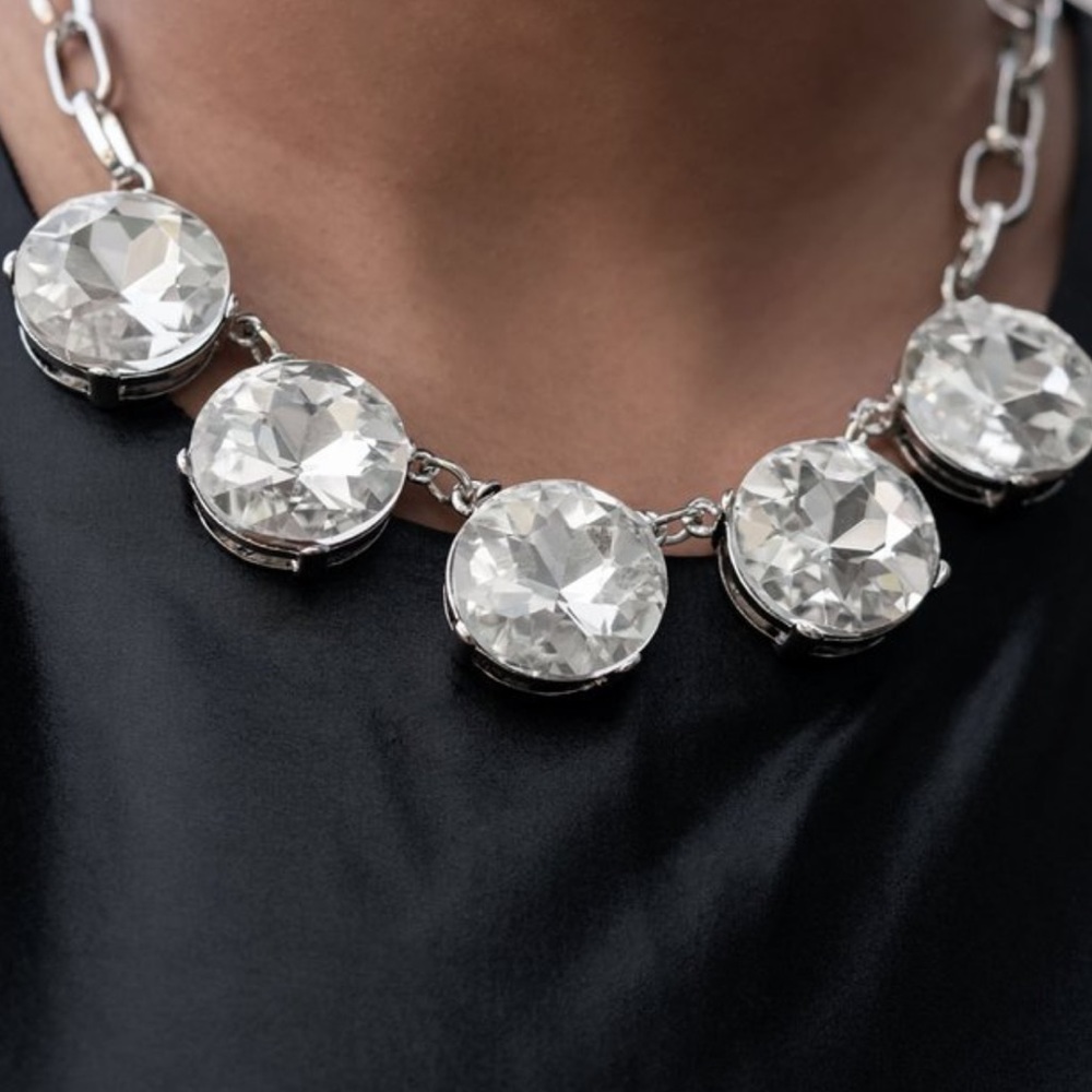 Blingy necklace